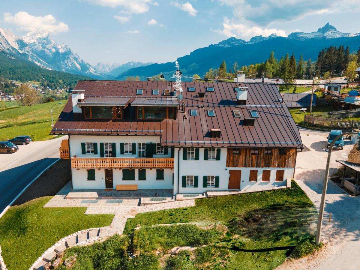 Chalet Socrepes - Dolomiti Skyline Cortina d'Ampezzo Buitenkant foto